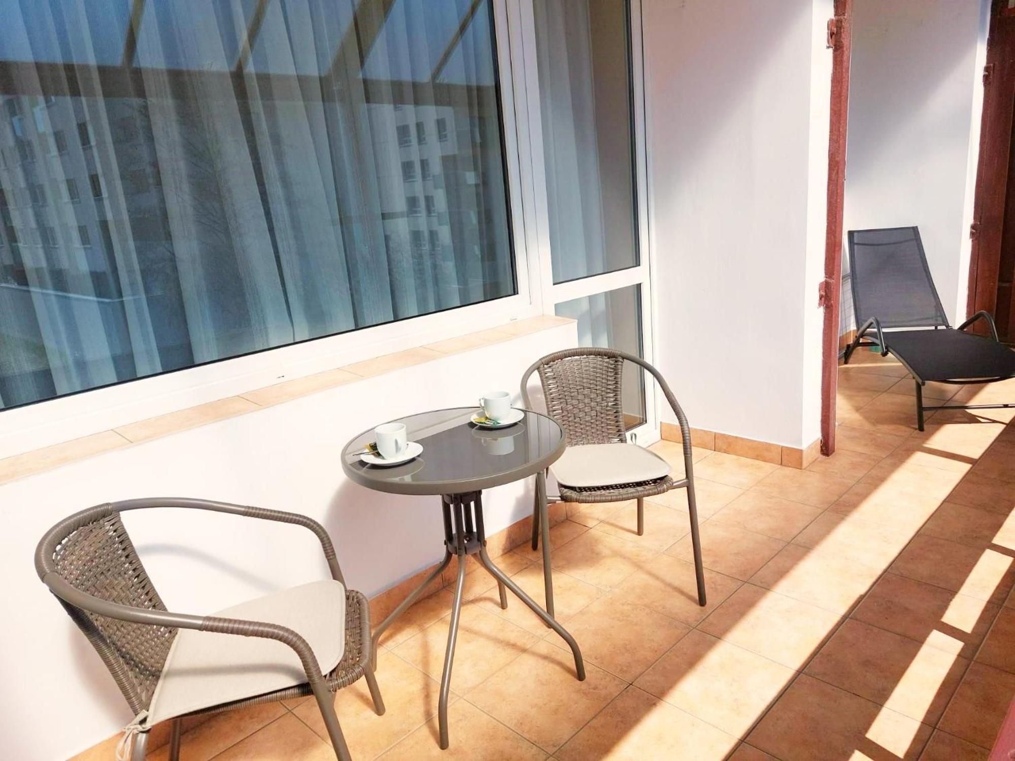 Apartament Tychy Miasto 60M2 Dış mekan fotoğraf